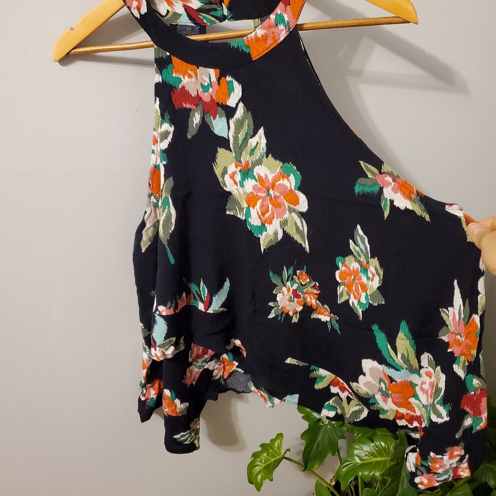 Floral tank
